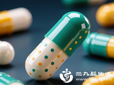 如果拉肚子症状较为严重，可以适当服用一些药物来缓解