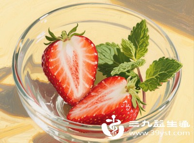 此时可以给宝宝提供更多种类的水果，如草莓、蓝莓、橙子等