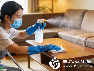 含氯消毒剂可用于地面、墙面等大面积环境消毒，但使用时需按照说明书稀释，稀释后佩戴手套擦拭或喷洒，消毒后通风30分钟以上再进入房间