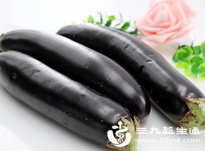 茄子富含维生素P,这种物质能增强毛细血管的弹性 茄子富含维生素P,这种物质能增强毛细血管的弹性