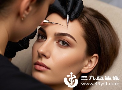 眉毛与眼线的“辅助作用” 眉毛与眼线的“辅助作用”