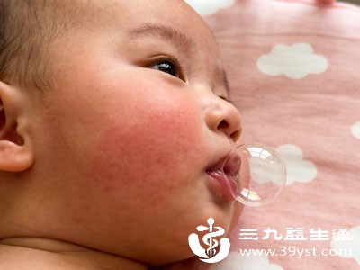 新生儿吐泡泡不用愁 看完这篇让你心里有底