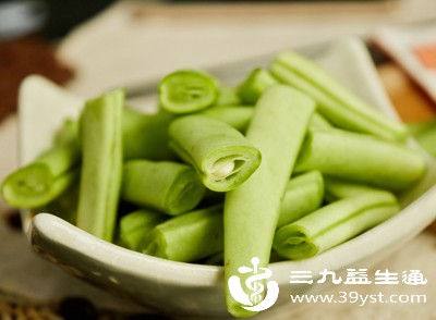 健康警报 食物中毒多久会发作 3类反应时间及应对方法快收藏