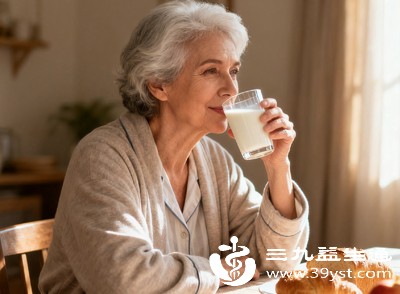 在身体机能较弱的时段锻炼,不仅难以达到养生效果,还会过度消耗体力,导致精神不振、乏力,甚至损伤气血 在身体机能较弱的时段锻炼,不仅难以达到养生效果,还会过度消耗体力,导致精神不振、乏力,甚至损伤气血