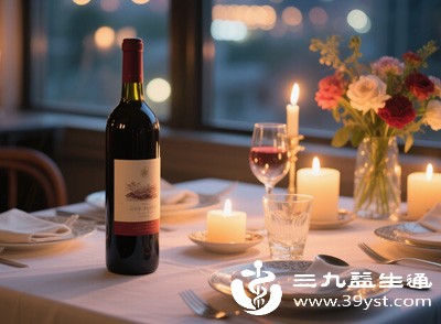 过期红酒喝还是扔 学会这几招判断不浪费也不冒险