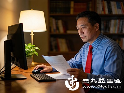 腿脚发麻频频来“捣乱” 快看看是不是这些问题在作怪