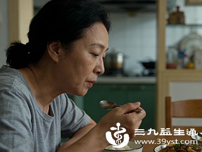 宜规律饮食 宜规律饮食