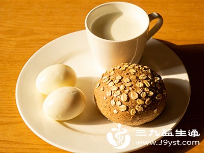 不要跳过早餐，早餐能启动新陈代谢