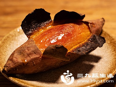 烤红薯的升糖指数(GI值)相对较低,食用后血糖上升速度较缓慢,不会导致血糖大幅波动,从而减少胰岛素的分泌 烤红薯的升糖指数(GI值)相对较低,食用后血糖上升速度较缓慢,不会导致血糖大幅波动,从而减少胰岛素的分泌