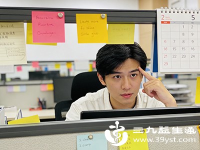 前一晚熬夜,第二天上班脑子“转不动” 前一晚熬夜,第二天上班脑子“转不动”