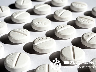 阿司匹林等成分会抑制血小板的聚集功能,过量后人体凝血机制受影响 阿司匹林等成分会抑制血小板的聚集功能,过量后人体凝血机制受影响