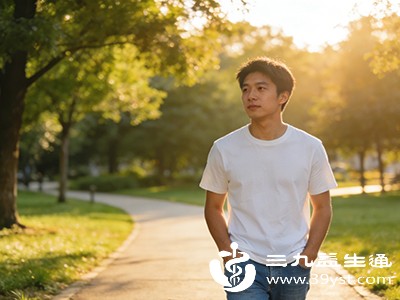 每天晨起散步10分钟