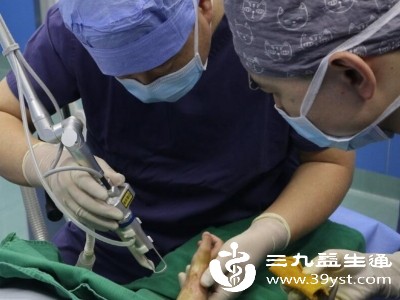 激光治疗 激光治疗