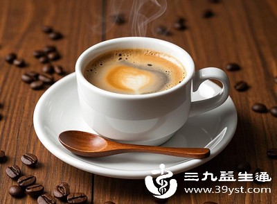 咖啡和浓茶中的咖啡因会刺激胃酸分泌，加重肠胃不适