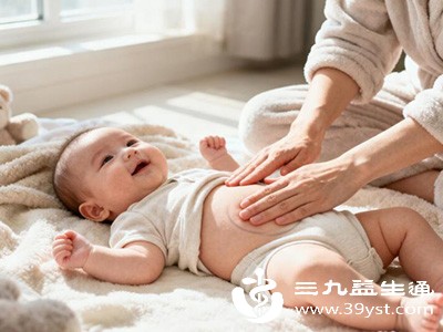 新生儿耳朵要“美美的” 简单方法就能“护好型”