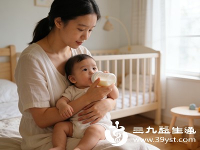 拒绝宝宝呛奶 从喂养体位到细节把控 一篇读懂科学护理 让宝宝安心喝奶不遭罪