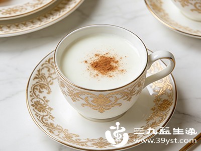 菠菜饮食搭配指南 这些食物不宜同服科学食用更健康