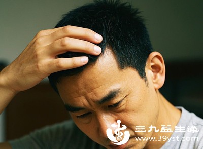 头皮长痘别大意 从皮脂分泌到免疫状态 揪出那些看不见诱发因素