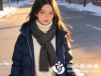 后背总发凉别大意 可能是这些原因在“搞鬼”