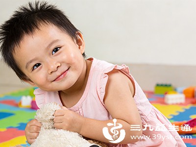 孕妇、哺乳期女性以及儿童，由于身体状况特殊，服用前应咨询医生的意见