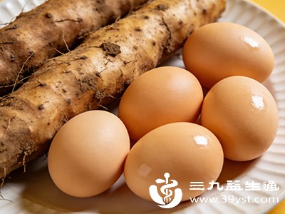 在日常生活中，很多菜肴都会将山药和鸡蛋搭配