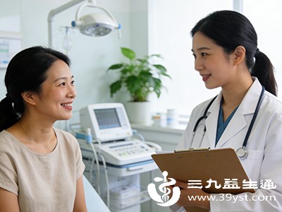 医学上的空腹并非单纯指不吃饭,而是指在体检前8-12小时内没有进食任何食物 医学上的空腹并非单纯指不吃饭,而是指在体检前8-12小时内没有进食任何食物