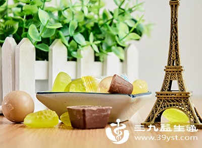 孩子长期过量吃糖,会导致血糖升高 孩子长期过量吃糖,会导致血糖升高