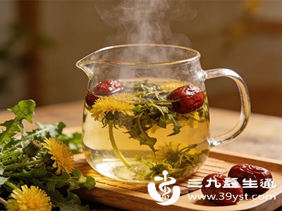 蒲公英加红枣的食用方法简单多样。可以将蒲公英洗净后与红枣一起放入锅中，加水煮制，煮好后喝汤吃枣