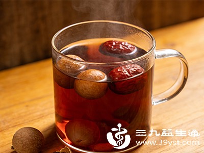桂圆红枣茶：补气血，增强体力