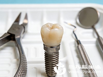 种牙=一劳永逸 太天真 这些术后反应可能缠上你 早看早预防