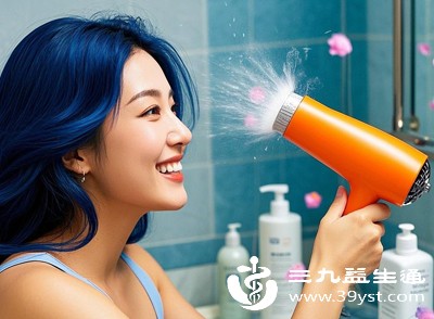 湿发直接吹/不吹，毛囊被“闷坏”