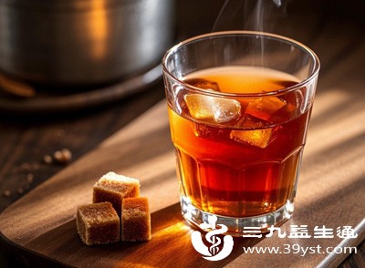 糖尿病患者饮用后会导致血糖剧烈波动，加重病情