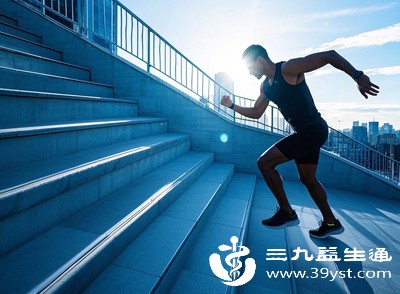 别让膝盖“拖后腿” 从病因到锻炼 一套方案解决酸软无力 中老年人必看