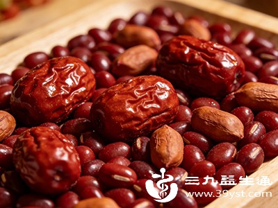 内调祛斑有方法 从根源改善让色斑下去