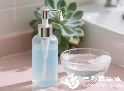 别再乱洗脸了 掌握这几个小技巧 清洁同时悄悄变白 超简单