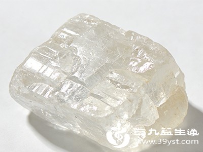 明矾的隐藏危害 增加慢病风险 这些接触场景要留心