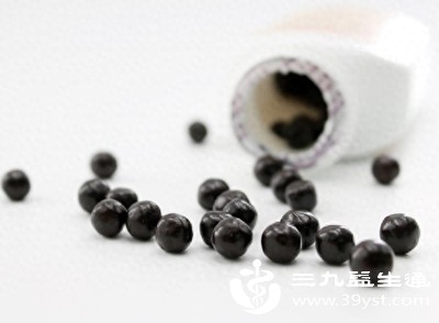 很多人分不清“心绞痛”和“心源性猝死”的区别，认为只要是心脏不舒服，吃救心丸就有用