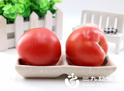 西红柿+虾=砒霜 别被误导了 正常吃根本没问题