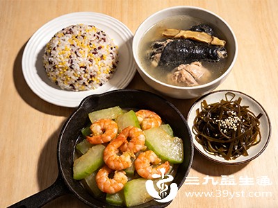 饮食上注意补充营养,多吃富含蛋白质、维生素的食物,促进身体修复 饮食上注意补充营养,多吃富含蛋白质、维生素的食物,促进身体修复