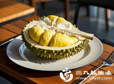 榴莲不仅果肉美味,其外壳也有一定的利用价值,经过处理后可以制成独特的食物 榴莲不仅果肉美味,其外壳也有一定的利用价值,经过处理后可以制成独特的食物