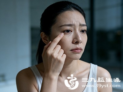 出现疲劳乏力、精神萎靡等衰老症状