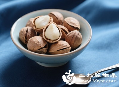 补充营养，提供能量