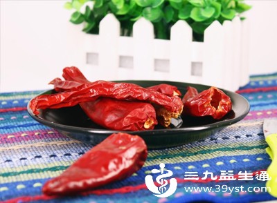 饮食上要避免辛辣刺激性食物 饮食上要避免辛辣刺激性食物