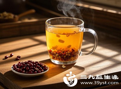 红豆薏米茶虽有助排湿,但需注意方法 红豆薏米茶虽有助排湿,但需注意方法