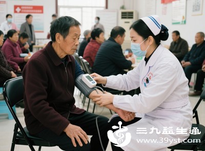 高血压患者若血压控制不佳，也可能间接引发相关问题，老年人、儿童因身体机能特殊，出现不适需及时排查