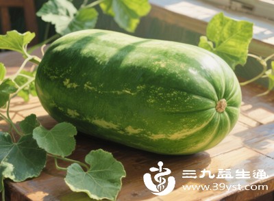 冬瓜的钾含量约每100克78毫克，虽看似不高，但水分足、热量低，适合日常大量食用，尤其适合高血压人群，既能补钾又能辅助控压