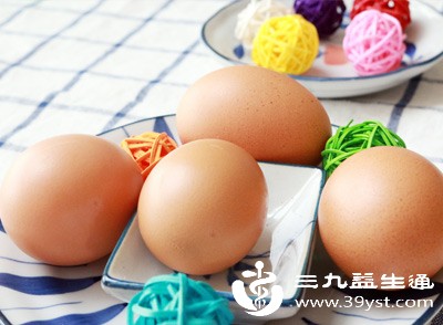 关于鸡蛋和柿子同食会形成胃结石的说法,并非绝对的相克 关于鸡蛋和柿子同食会形成胃结石的说法,并非绝对的相克