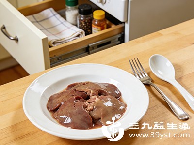 处于污染水域的鱼类，其鱼肝中有害物质可能超标