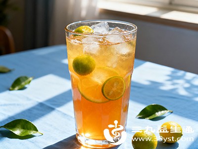 柠檬和金桔的清香气味以及其中的酸性成分