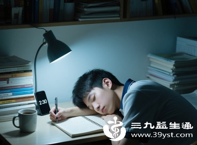 长期熬夜、睡眠不足导致内分泌紊乱
